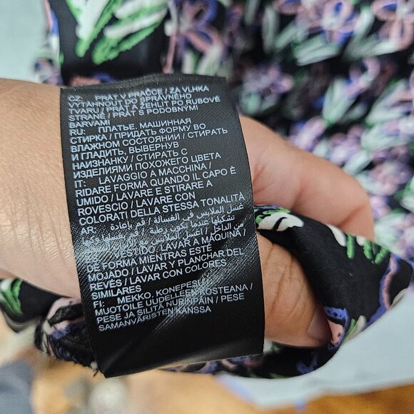 Studio Untold Women's Tie back V-neck Floral Print Long Sleeve Dress Sz 20/22 - Picture 9 of 13